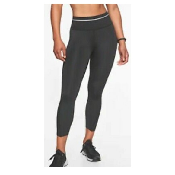 Athleta Black Sonic Capri Leggings size M High Rise Raw Hem Reflective - Picture 2 of 8